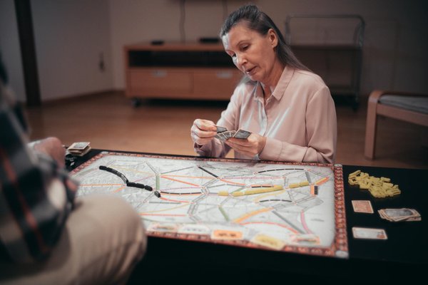 Comment explorer les grottes de Waitomo en Nouvelle-Zélande : tours et équipements ?